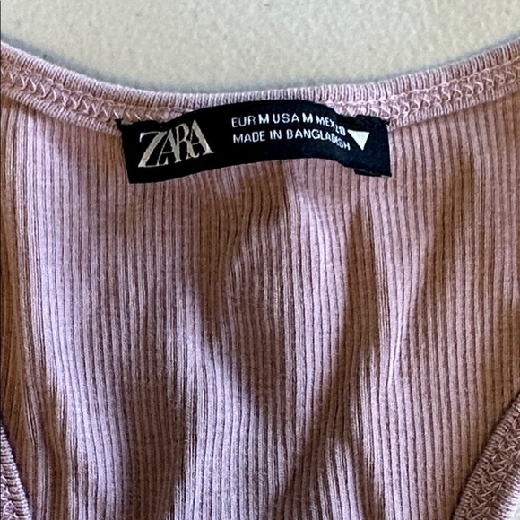 Zara Cropped Razor Back Tank - Picture 2 of 3